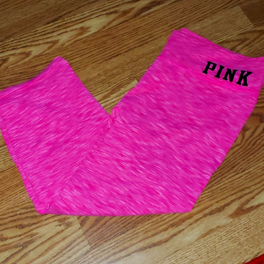 VS Pink Stretchy Yoga Capris